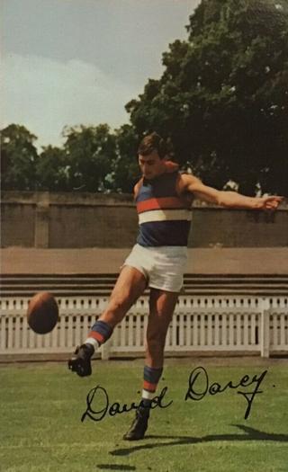 1965 Mobil Footy Photos VFL #10 Dave Darcy Front